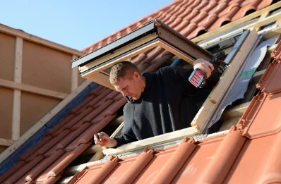 Pose de fenêtres de toit Velux au Vintrou